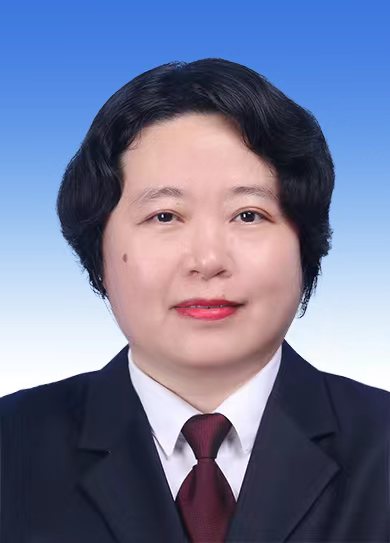 黃婉.jpg