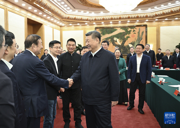 nEO_IMG_p6-習(xí)近平：民營經(jīng)濟(jì)發(fā)展前景廣闊大有可為 民營企業(yè)和民營企業(yè)家大顯身手正當(dāng)其時(shí)-新華網(wǎng) .jpg