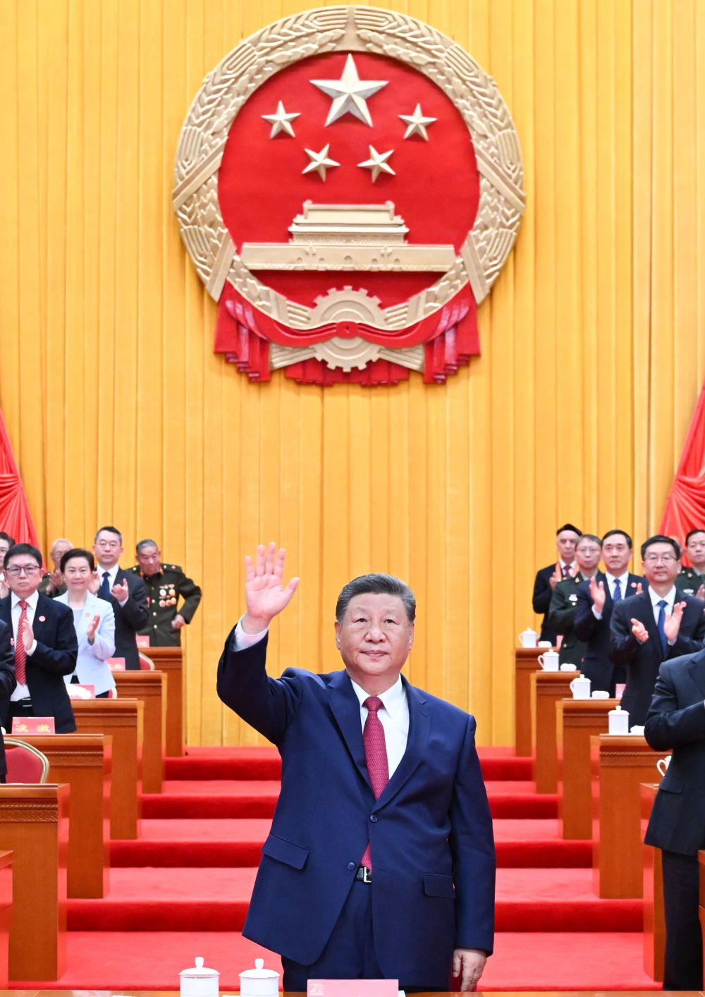 新疆維吾爾自治區(qū)成立70周年慶祝大會(huì)隆重舉行 習(xí)近平出席大會(huì)